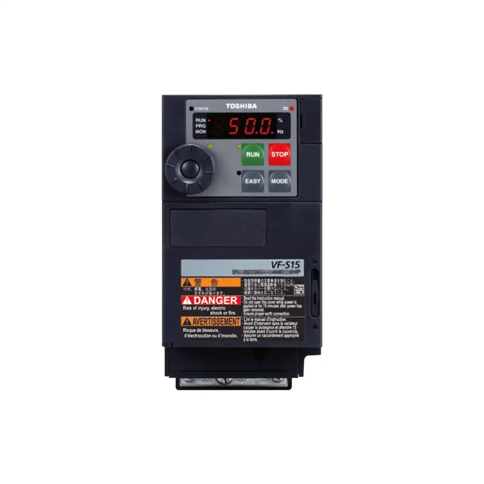 Convertidor de frecuencia Toshiba VF-S15 0,4 kW